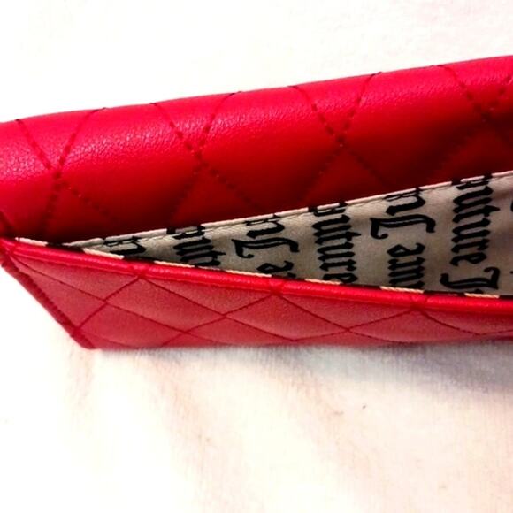 Y2K Juicy Couture Quilted Leather Long Wallet chain Heart Charm Barbiecore VNTG - Picture 13 of 16